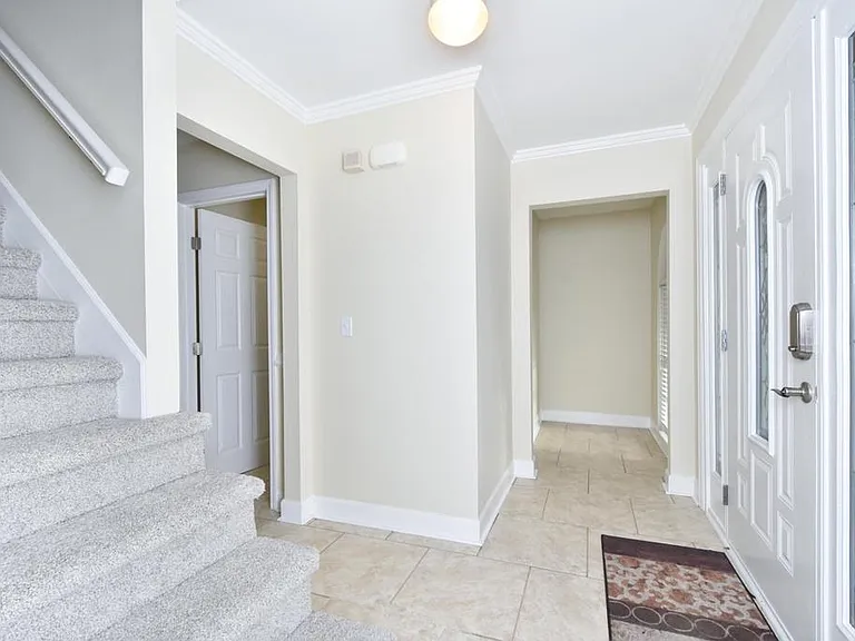 339 Patchen Dr — Photo 8