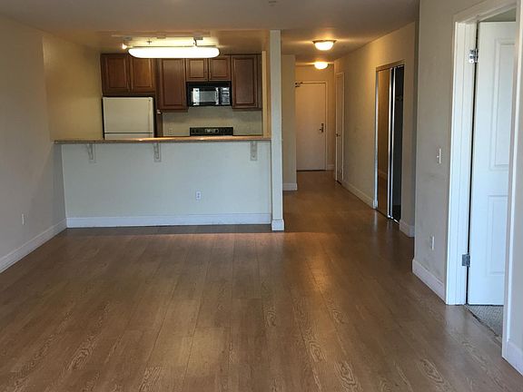 4th image of 3445 Geary Blvd APT 402