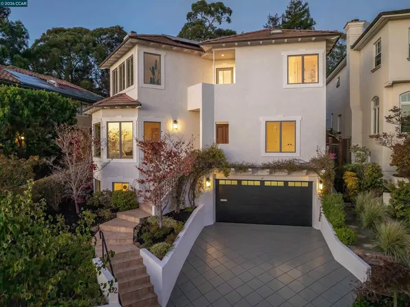32 Sheridan Rd, Oakland, CA 94618