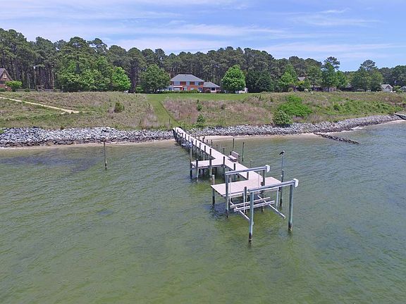 3rd image of 378 Mosquito Beach Ln