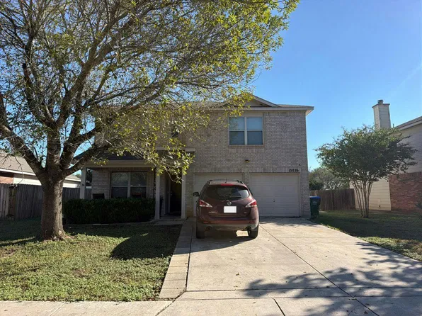15826 Borwick Ln, Selma, TX 78154