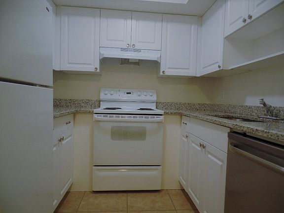 5th image of 1240 70th St N APT 7