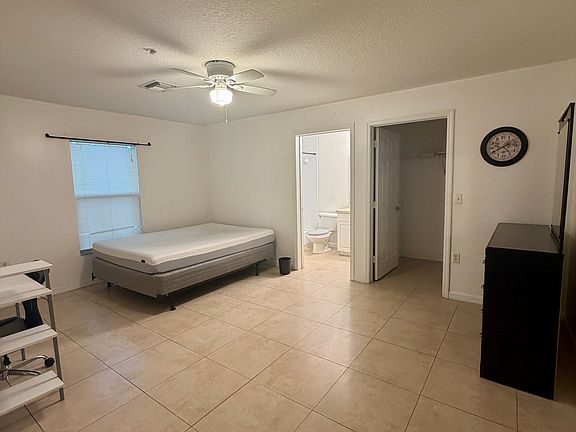 4th image of 1836 41st Ave APT A