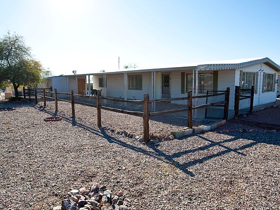 3rd image of 1995 Havasu Garden Dr