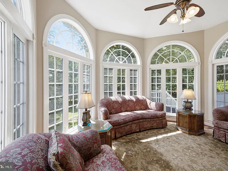 14140 Seneca Rd — Photo 47
