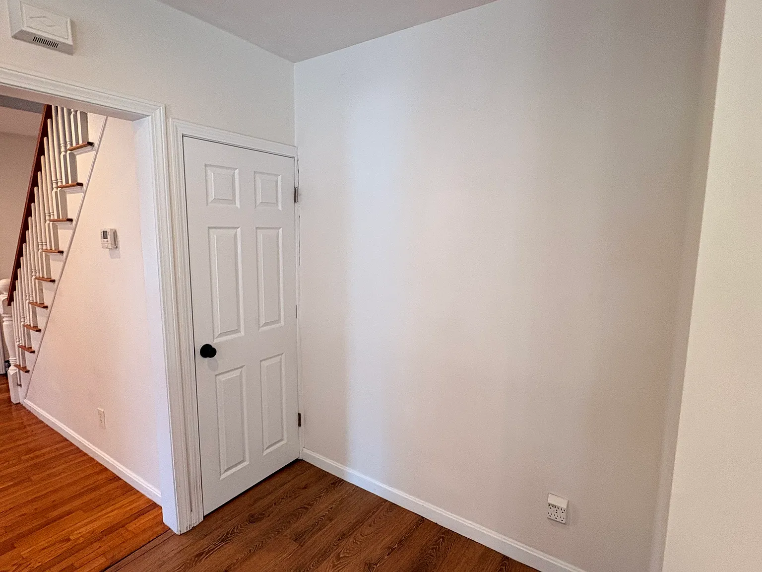 3 bed, 1.5 bath, 1300 sqft, $3,400 — Photo 4