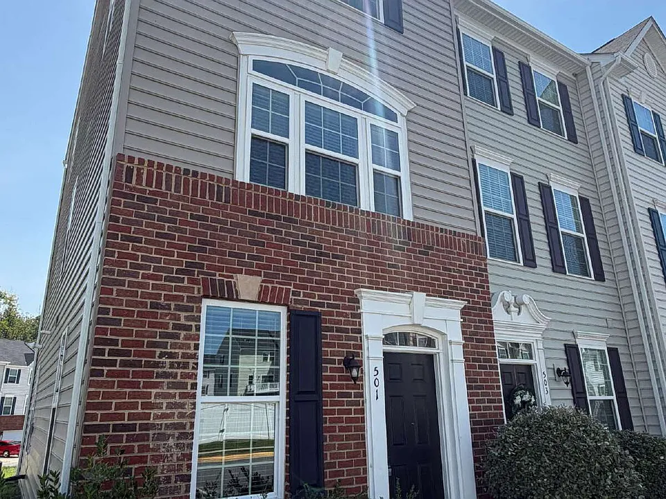 501 Rolling Valley Dr