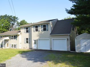 11495 Fisher Dr, Greencastle, PA 17225