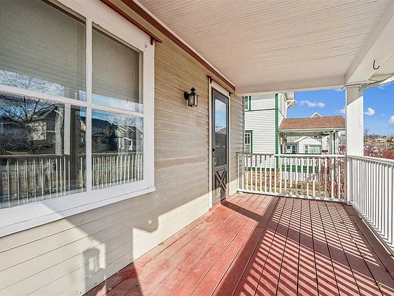 3rd image of 250 Highland Dr NW