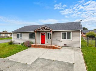 1459 Jaccard St, Crescent City, CA 95531