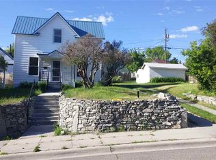 567 Hillsdale St, Helena, MT 59601