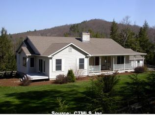 11 Mountain Crst, North Granby, CT 06060