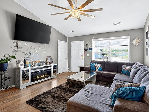 5th image of 509 Brenna Ln