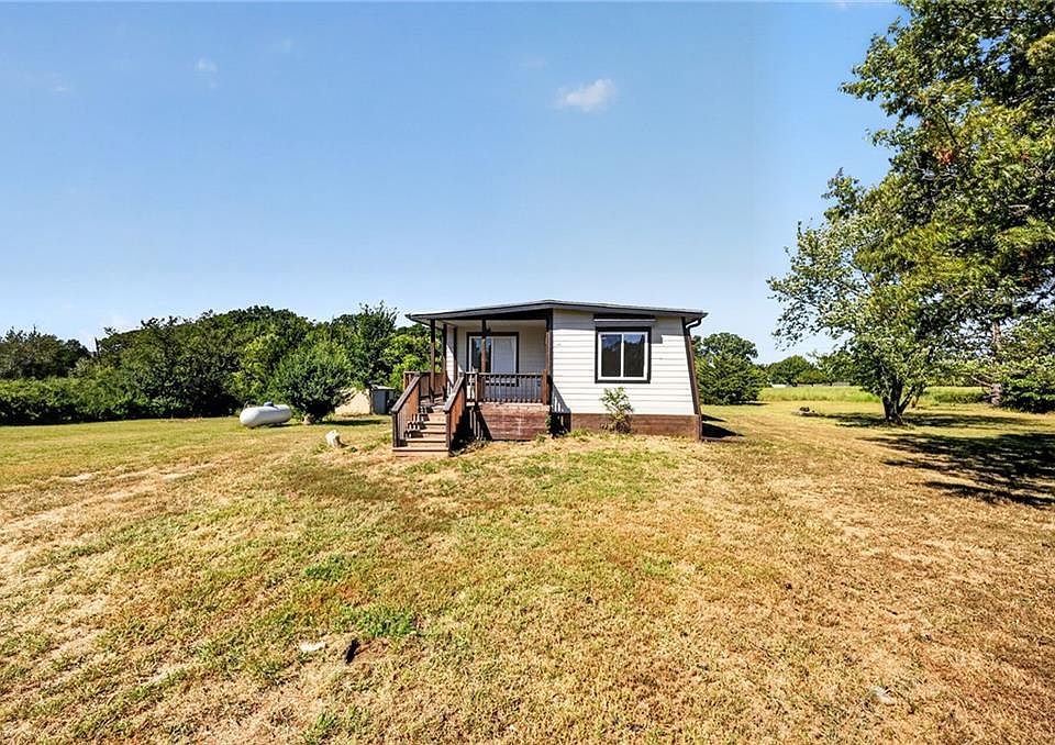 1st image of 8497 Mockingbird Ln