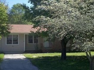 124 Edgewood Cir, Barnesville, GA