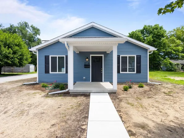 214 N Brookfield St, South Bend, IN 46628