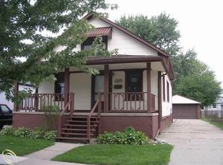 24876 Tuscany Ave, Eastpointe, MI