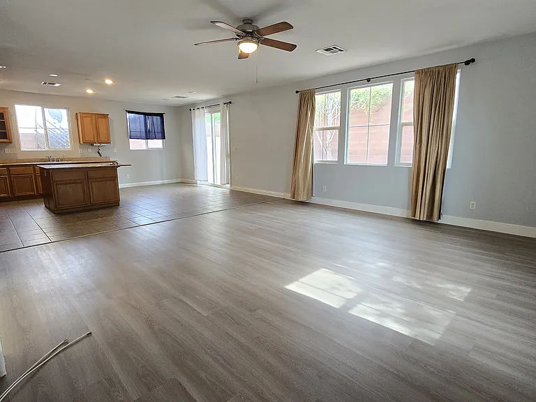 6957 Ghost Ranch Ave — Photo 7