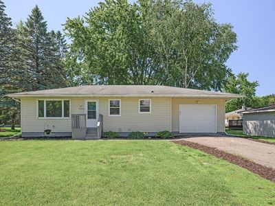 13025 N 3rd Ave, Lindstrom, MN, 55045