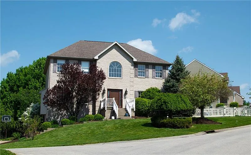 100 Cornerstone Ct photo 1