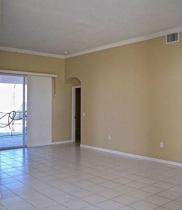 5th image of 2519 Baykal Dr