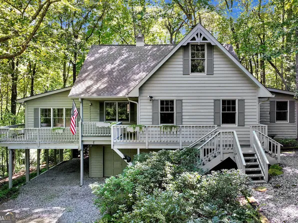 325 Muir Dr, Sautee Nacoochee, GA 30571