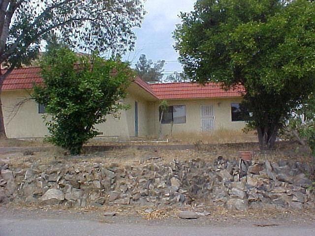 2nd image of 28075 Dakota Dr