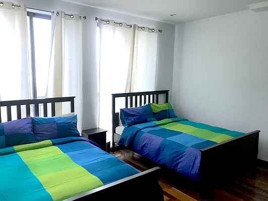 Rented by Compass | media 23