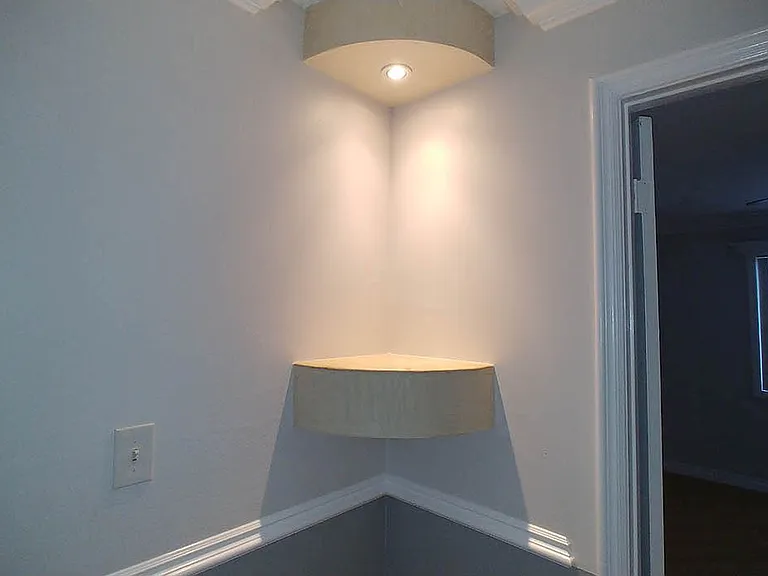 Alhambra @ Studio City Apts. — Photo 50