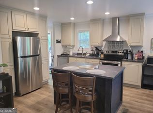 417 S Century Dr, Martin, GA 30557