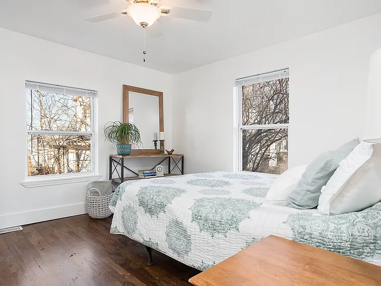 4402 S Minnie St — Photo 19
