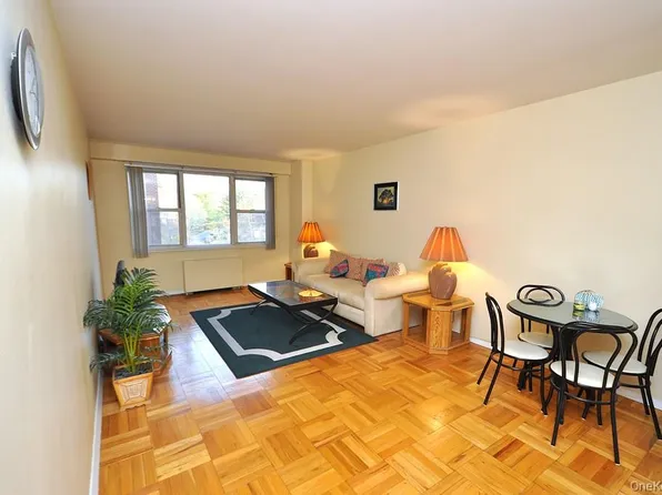 260 Garth Road #4A5, Scarsdale, NY 10583