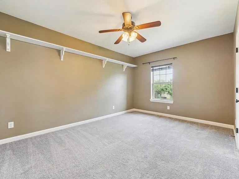 26223 Rustic Ranch Ln — Photo 16