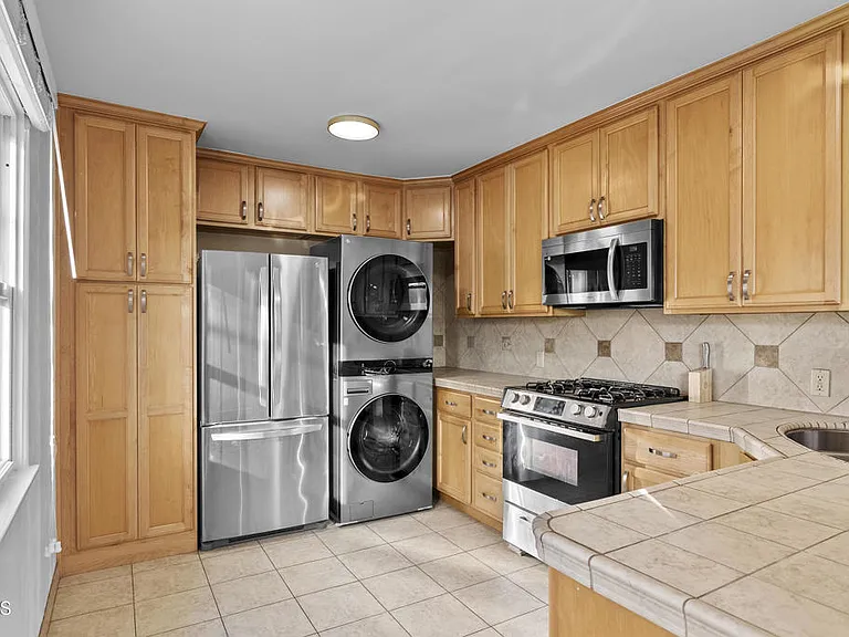 2463 Federal Ave #2463 — Photo 6
