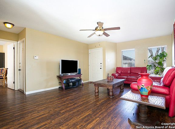 5th image of 4818 Dick Gordon Dr