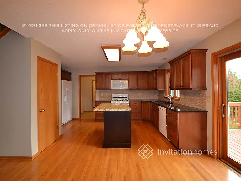 3850 Jamestown Curv — Photo 5