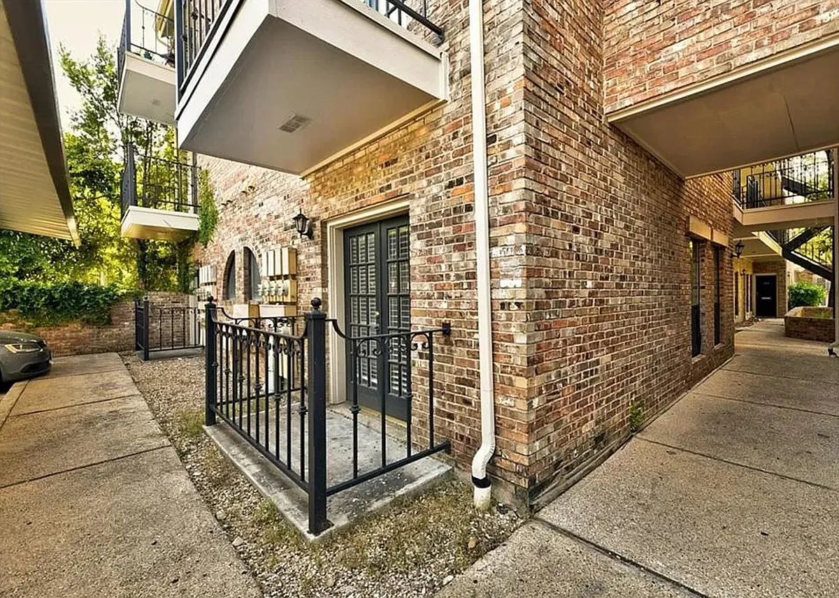 Building Photo - 2801 Rio Grande St #106
