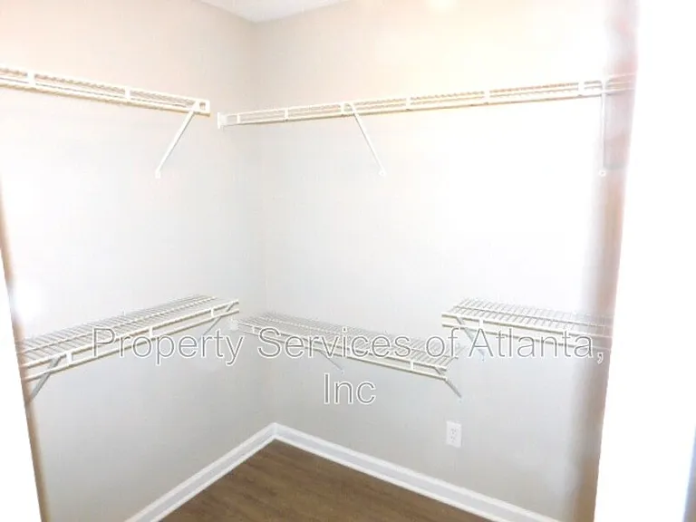 101 Moss Pointe Dr — Photo 27