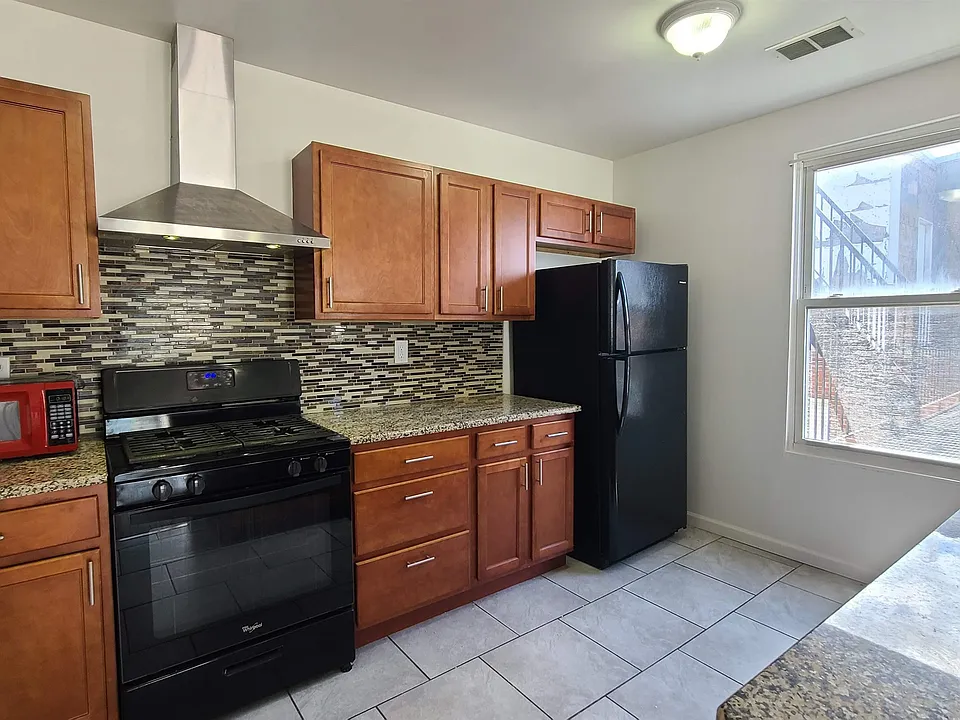 3714 Kennedy Blvd #3