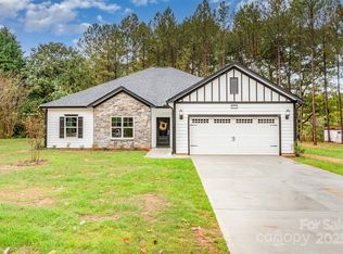 839 Stanley Spencer Mountain Rd, Gastonia, NC 28056