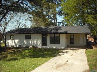 805 Hunley St, Albertville, AL 35950