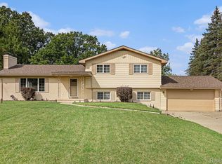 1117 Marie Ct, Flint, MI 48532