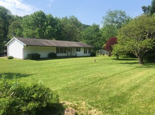 24130 Huffines Rd, Rockbridge, OH 43149