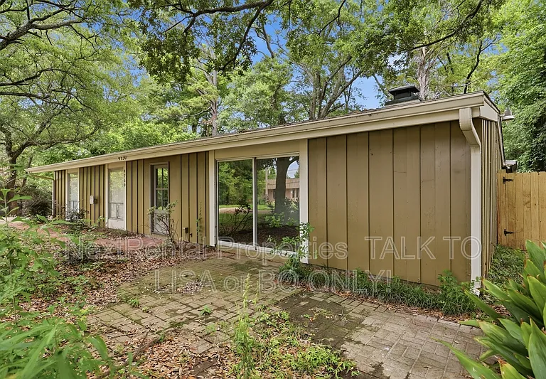 4750 Old Canton Rd — Photo 4