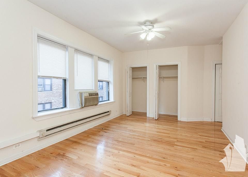 1st image of 3720 N Pine Grove Ave #X3w
