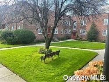275 Maple Avenue #E-3, Rockville Centre, NY, 11570