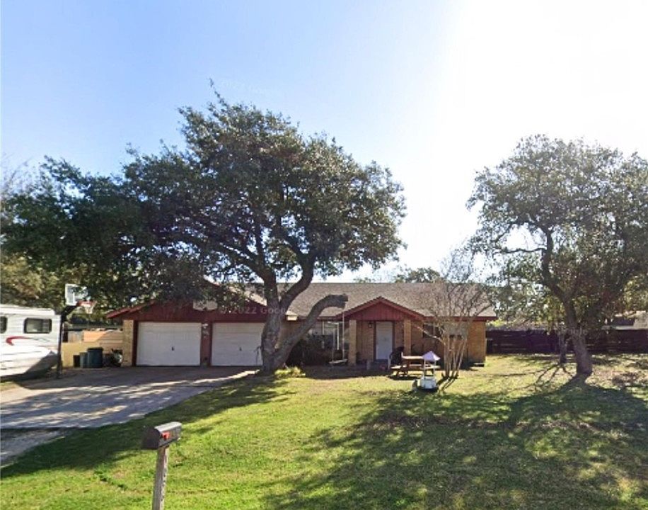 1st image of 1036 Pine Avenue