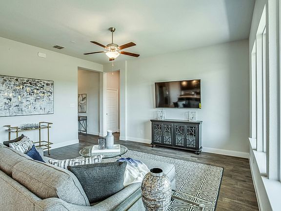 7th image of this home