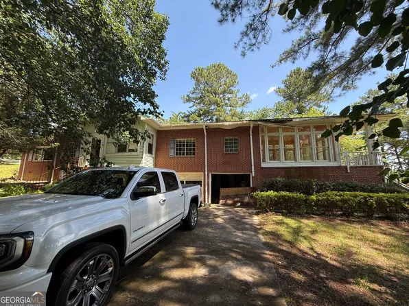 171 Thomas Rd, Reynolds, GA 31076