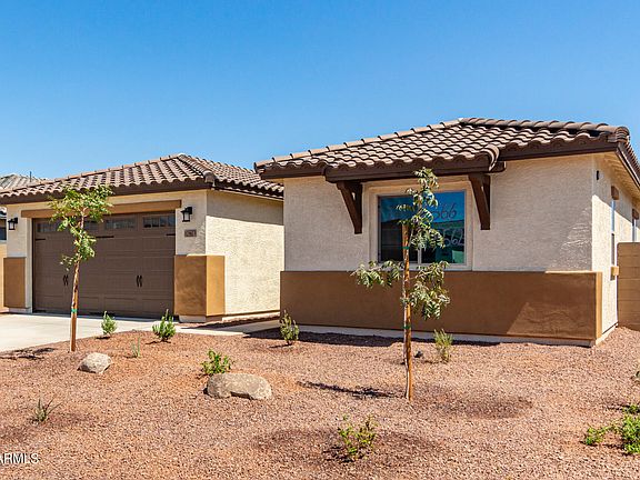 3rd image of 17562 W DIANA Avenue